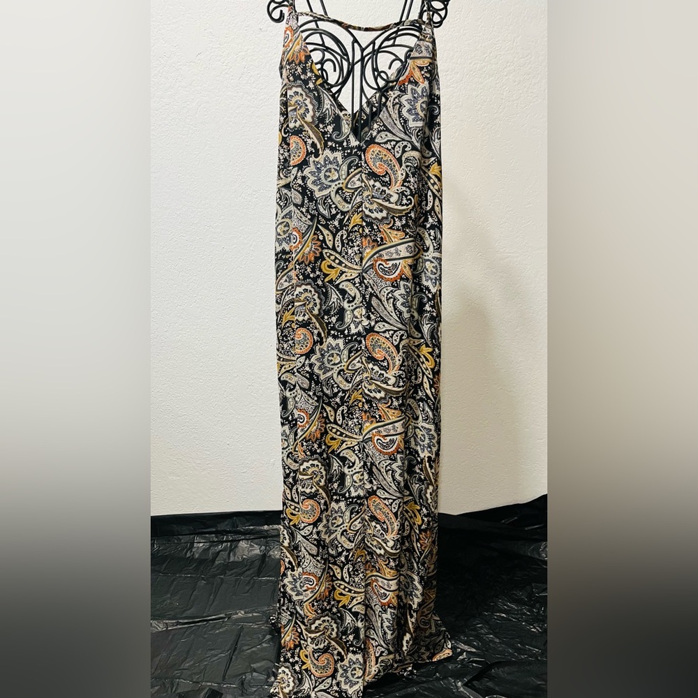 Lucca paisley maxi